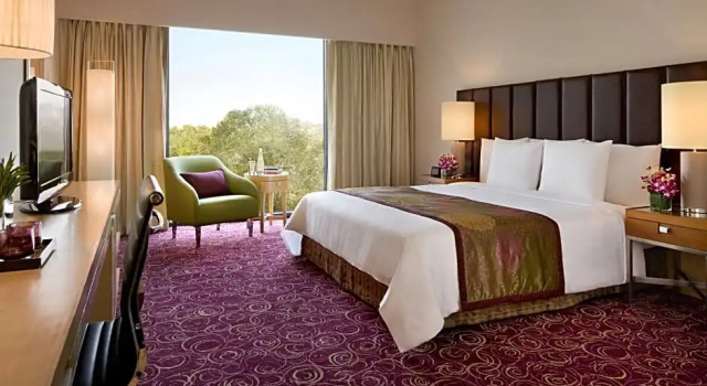 Двухместный номер Deluxe Courtyard by Marriott Hyderabad