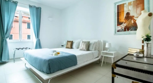 Casa Giulia - Apartment beachfront with 2 bedrooms, air conditioning and private parking, just 30 meters from the beach