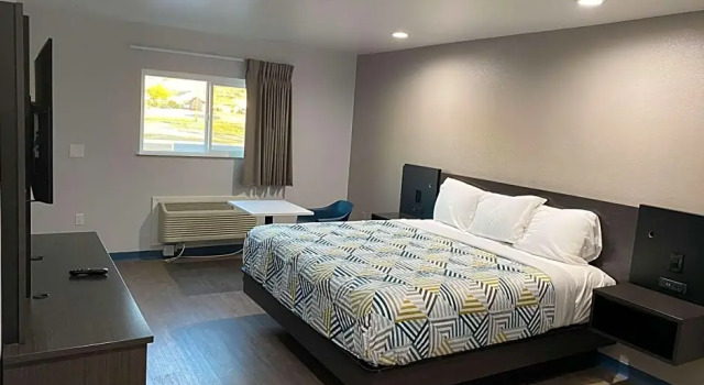 Номер Standard Motel 6 Bullhead City, Az - Laughlin