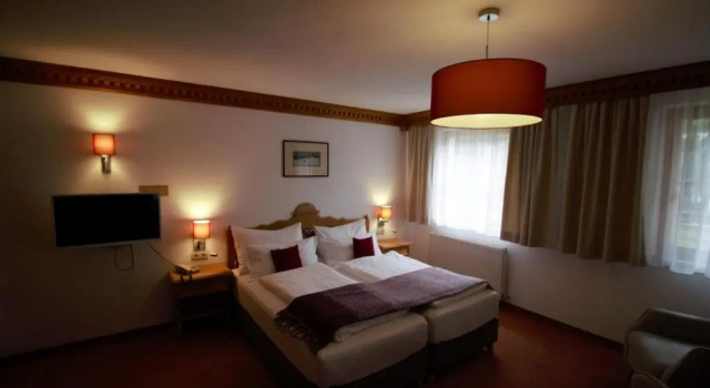 Hotel Garni Alpin Life, Забронировать Отель СПА-отели Санкт-Антон-ам-Арльберг, рядом с Горнолыжный подъемник Гампенбан, SPA-услуги