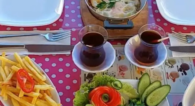 Pera Garden Airport Hotel, Varaa Hotelli Hotellit Marmara-alue pysäköinnillä, Pysäköinti