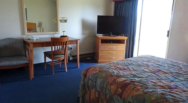 Двухместный номер Standard с красивым видом из окна Hospitality Inn