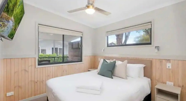 Номер Superior Reflections Hawks Nest - Holiday Park