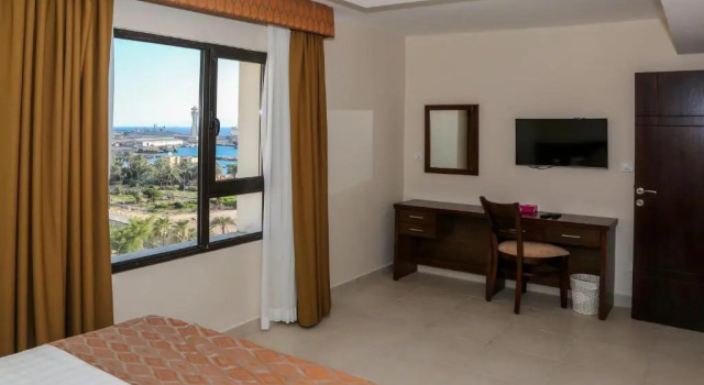 Suite City Tower Hotel