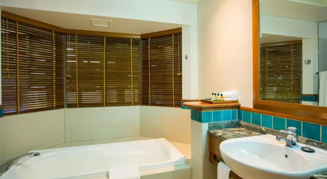 Двухместный люкс Green Island Resort