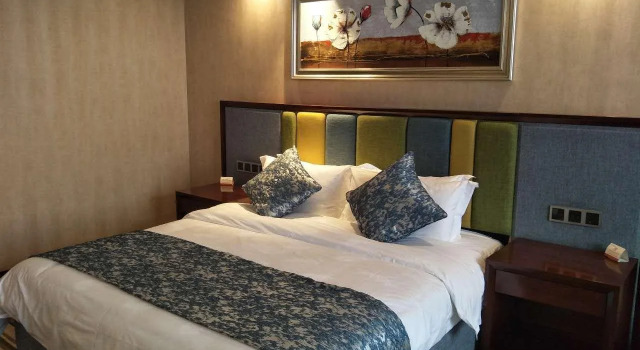 Pastoral Hotel (Chengdu Global Center), Забронировать Отель Отели Чэнду с парковкой, Парковка