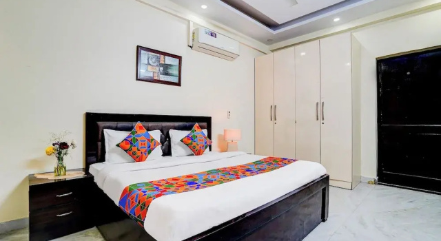 Fabhotel Sarala Residency