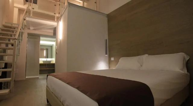 Люкс Дуплекс Borgoleoni 18 - Room and Breakfast