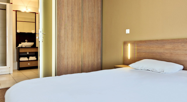 Zenitude Hôtel - Résidences Magny les Hameaux
