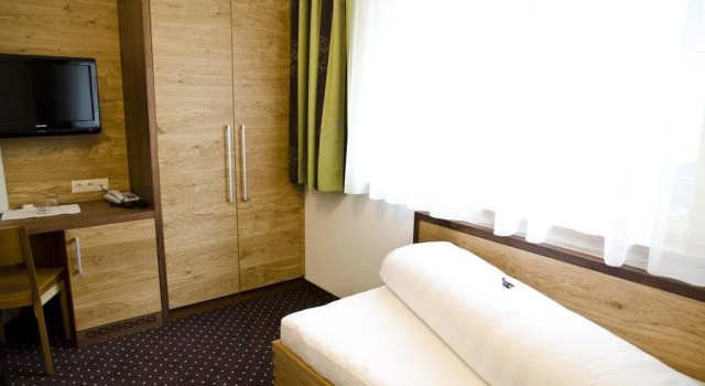 Hotel Garni Arosa, Забронировать Отель Бизнес-отели Ишгль, 4* 5*