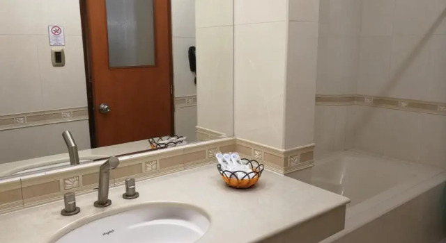 Трёхместный номер Standard Blue Star Hotel