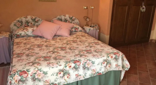 B&B & Residence Corte Bebbi, Buchen Sie Bed & Breakfast Bibbiano Emilia-Romagna