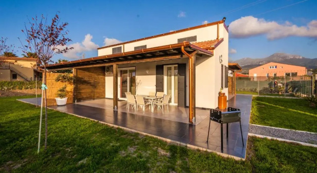 Вилла Villa Barbara...a 100 passi dal mare
