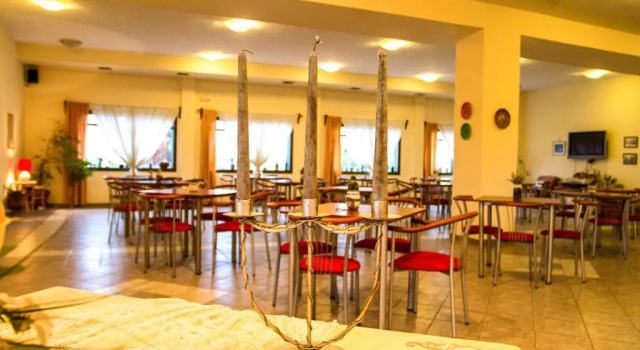 Standardowy dwuosobowy pokój Hotel Alos