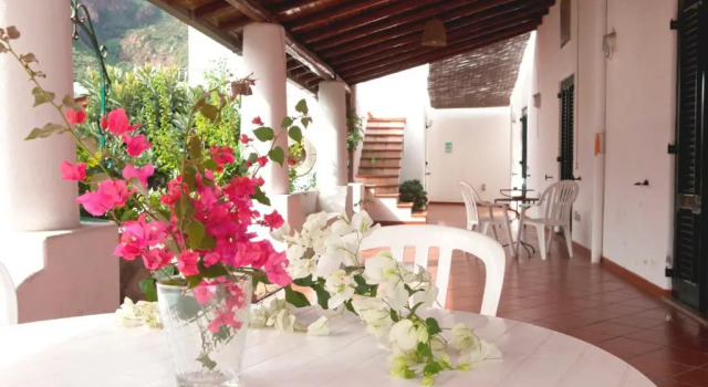 Четырёхместный номер Standard Residence Hotel Baia Portinenti