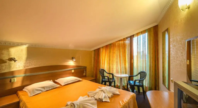 Двухместный номер Standard Мансарда с видом на море Hotel Zeus