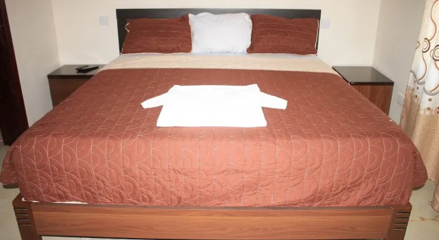 Akkwa Suites Officials