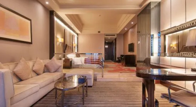 Полулюкс Country Garden Phoenix Hotel Nanjing