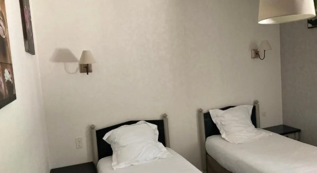 Hotel DAlbion, Забронировать Отель Со-де-Воклюз Mont Ventoux