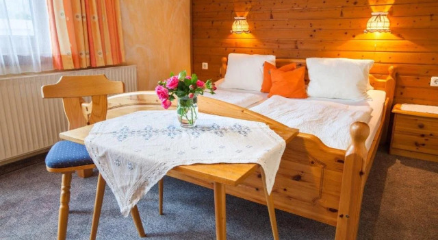 Gästehaus Elisabeth, Забронировать Отель Отели Майрхофен с парковкой, Парковка
