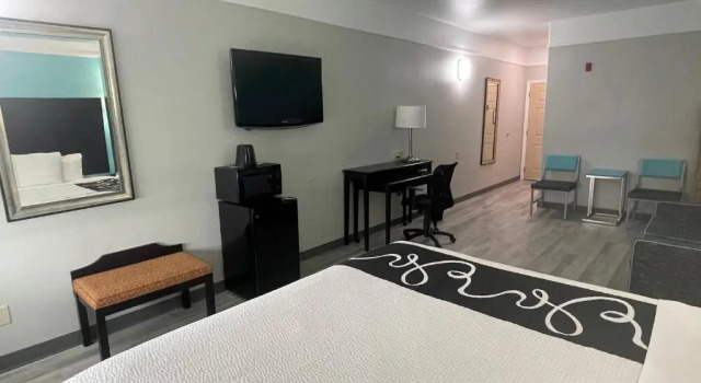 Двухместный номер Superior La Quinta Inn Suites by Wyndham Raymondville Harlingen
