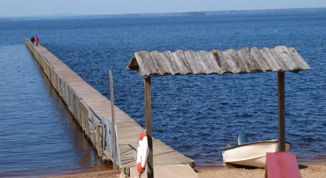 Коттедж с 2 комнатами Årsunda Strandbad
