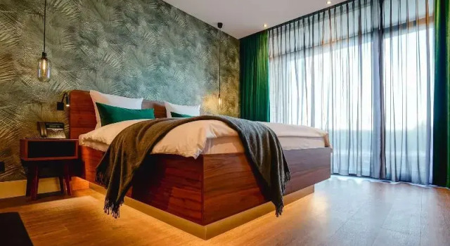 Двухместный номер Deluxe с балконом Van der Valk Hotel Berlin Brandenburg