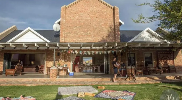 2 Owls Guesthouse, Prenota Hotel Potchefstroom North West
