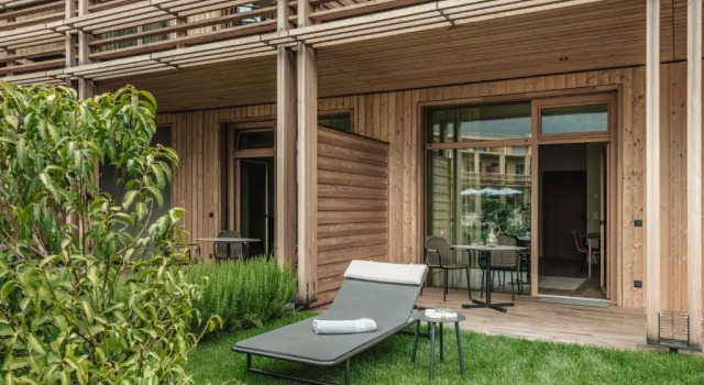 Апартаменты с видом на сад VillaVerde Aparthotel