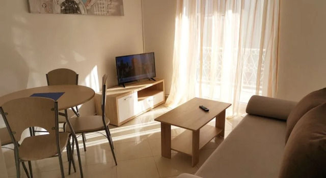 All Inclusive Villa Four Pearls, Забронировать Вилла Отели Трогир 3 звезды, рядом с Частный Пляж «ТН Ядран Хотэл», 3*