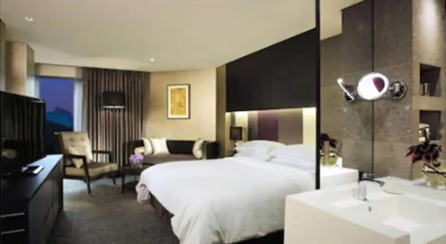 Двухместный люкс Deluxe Swiss Grand Hotel 
