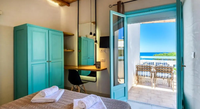 Апартаменты с 2 комнатами с балконом и с видом на море Ilias Apartments