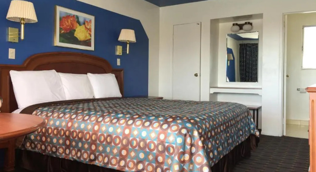 Номер Standard Ramblin Rose Motel