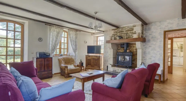 Characteristic holiday villa in Berigny with enclosed garden, Book Villa Hotels in Normandy with Parking, Parking