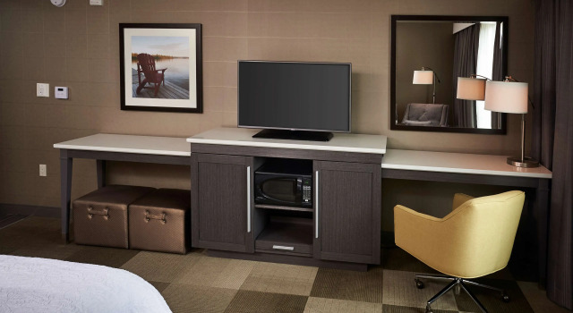 Hampton Inn by Hilton Timmins, Book Hotel Hotels in Timmins with a Pool, Swimming Pool