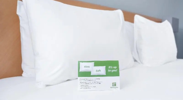 Двухместный номер Standard Holiday Inn London Kensington Forum