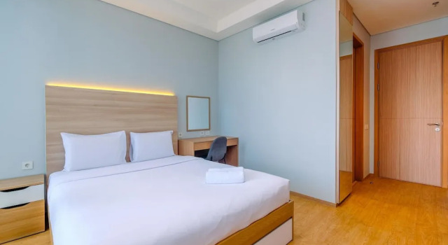 Апартаменты Deluxe Modern and New 1BR across LRT Station Samara Suites Apartment