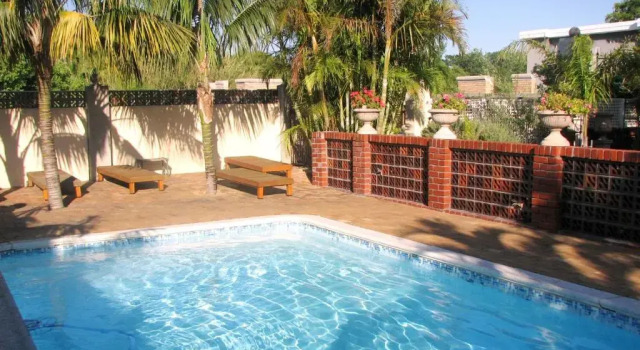 At Villa Fig Guest House, Забронировать Вилла Коттеджи Константия, рядом с Constantia Village, Коттедж