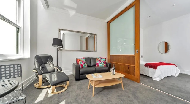 QV Deluxe Hotel Apartment - 786