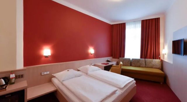 Номер Deluxe Hotel ADRIA München