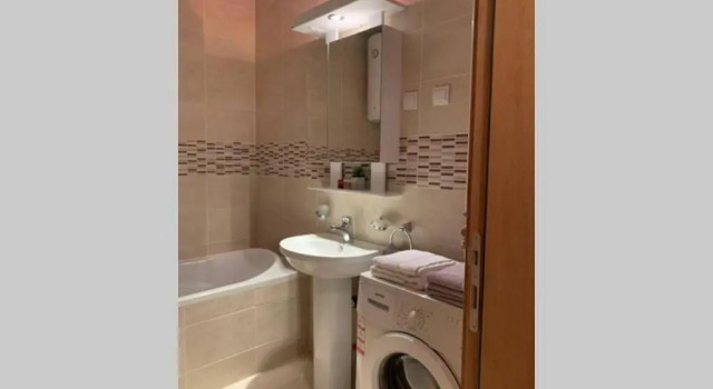Renovated cozy STUDIO 7 at top location