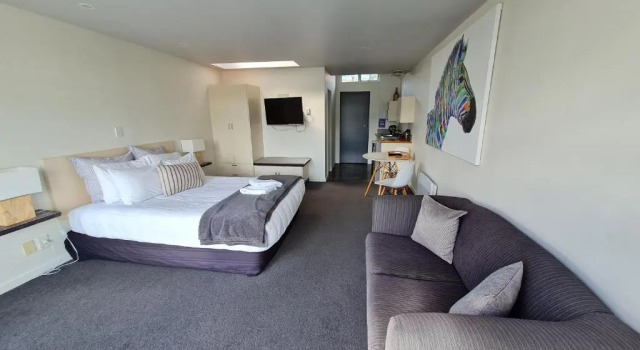 Люкс Deluxe Akaroa Village Inn