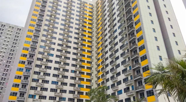 Modern and Comfortable Studio Apartment Springlake Summarecon near Summarecon
