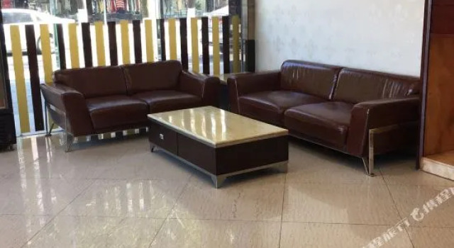 Guorui Hotel (Tanzhou Hesheng Department Store)