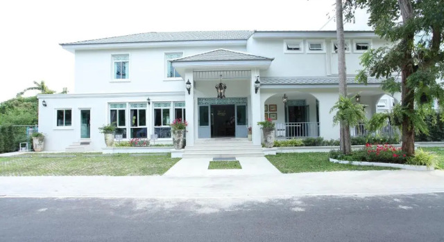 Villa Amphawa, Varaa Villa Amphawa Samut Songkhram