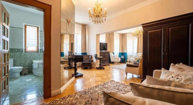 Двухместный люкс Standard с балконом и с видом на город Casa Cranta