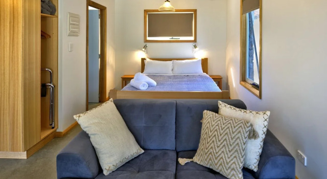 Студия Premium Freycinet Stone Studio 8