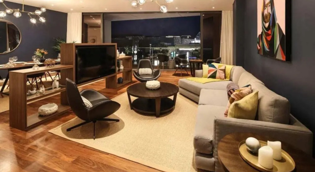 Luxurious Getaway Right Across City Walk Mall, Забронировать Отель Даунтаун Дубай , рядом с Дубайский аквариум