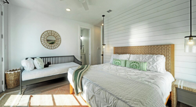 Dune & Done by Avantstay Outdoor Lounge + Firepit Shared Pool + Golf Cart Zone Mustang Island Beach