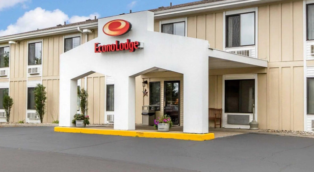 Номер Standard Red Roof Inn & Suites Tomah